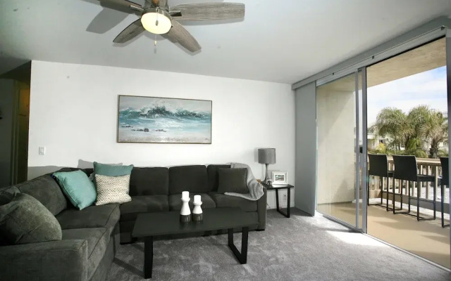 A300 - Pier View Paradise - 2 Br Condo