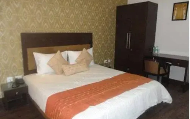 Urban Inn By Laurent & Benon – Dlf Phase 3
