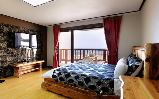 Haean Poonggyung Pension