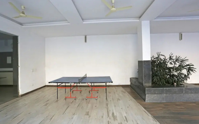 Capital O 13727 Hotel Aarogyam Suites