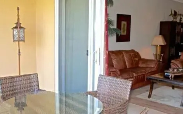 Del Mar Condominiums