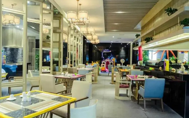 Grand New Century Hotel