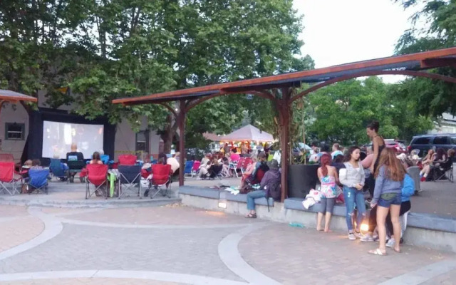 Sherwood Forest Motel