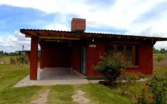 Lucy Sol Cabañas