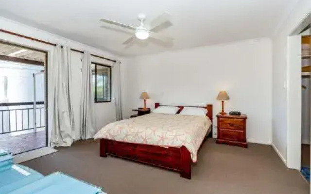 Spacious Unit overlooking Moreton Bay - Boyd St, Woorim