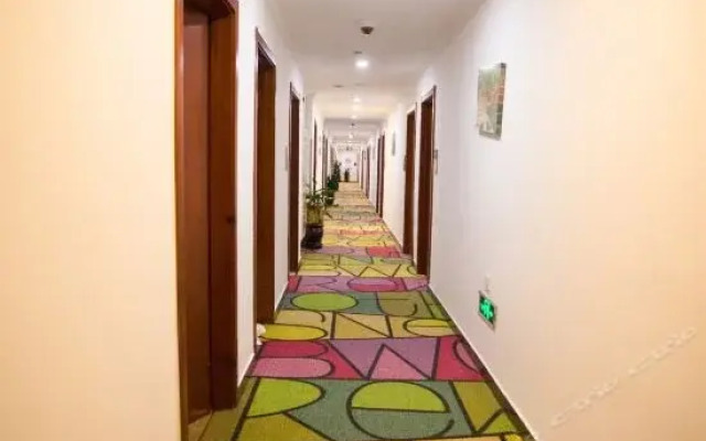 Shell Shanghai Hongqiao International Airport Ganxi Road Hotel