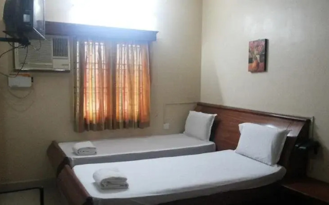 Sea Shell Residency  (Opp US Consulate).