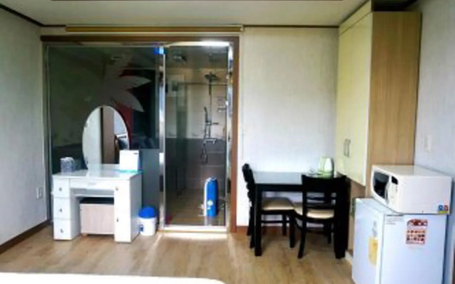 Jeju Nhatrang Pension