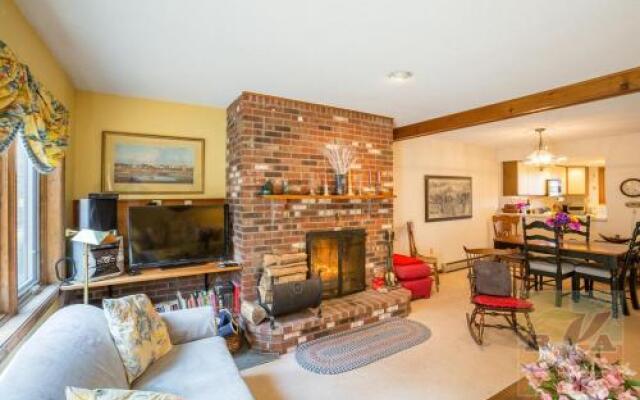 Glazebrook Townhouse Unit F4 by RedAwning