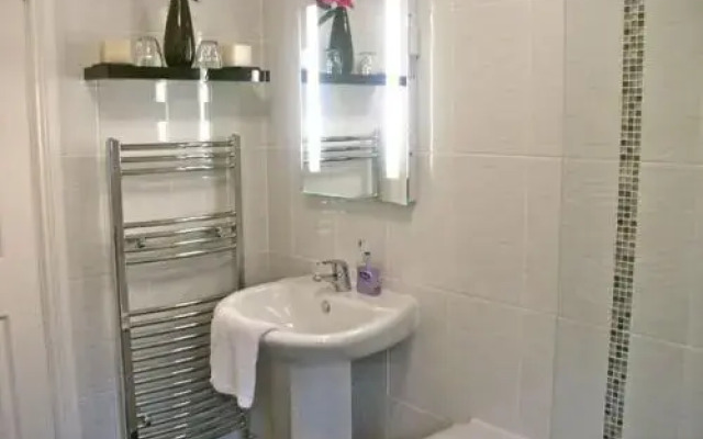 Robin Hill Bed and Breakfast