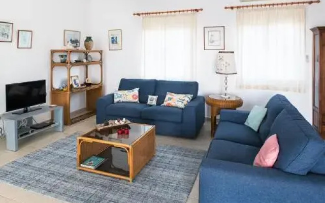 Zingas Villas