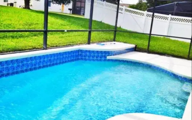 Gone 2 Florida Vacation Homes