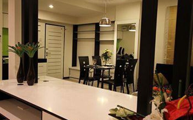Отель K-House Sukhumvit 71
