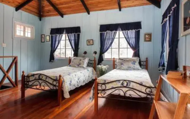 Casa Azul Bed & Breakfast