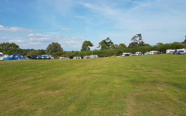Rother Valley Caravan And Camping Park