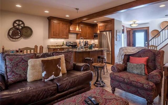 Andora 102 - 2 Br Condo