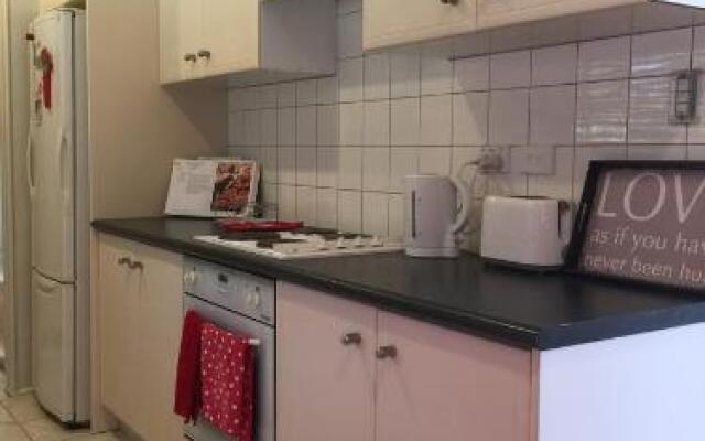 Romantic Rose Cottage