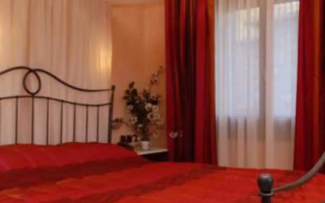 Miression Pelion House
