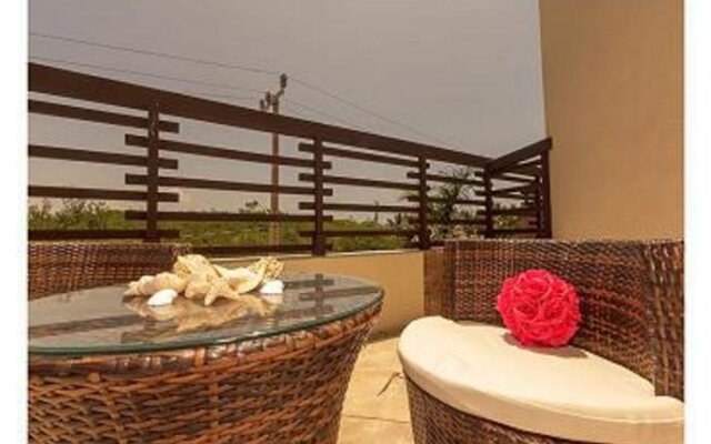 Deluxe Family Comfort Balcony Room With Pool Playacar Ii