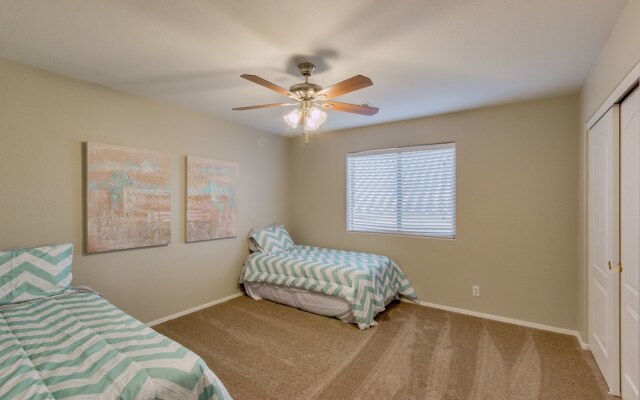 12th Way - 4 Br home by RedAwning