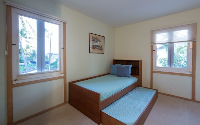 Hale Kauka by RedAwning