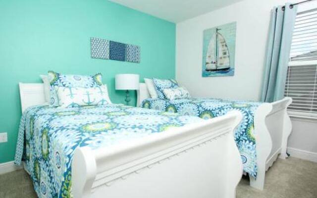 Villa 4317 Acorn Ct, Solterra Resort