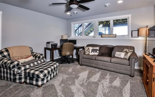 Rosie's Retreat - 4 Br Home