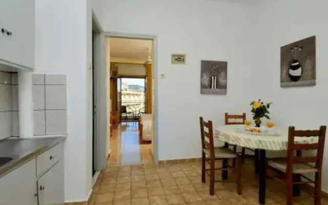 Izela Hotel