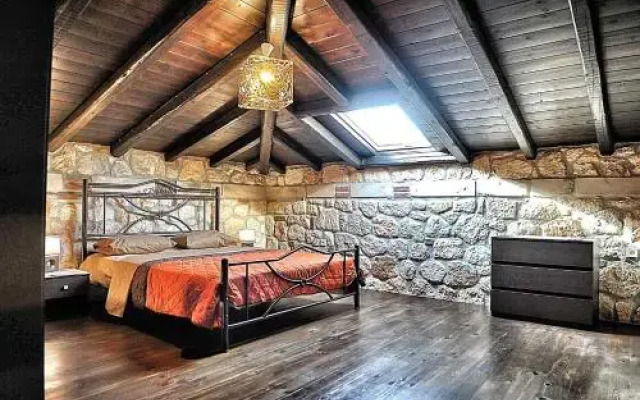 Zachariou Stone Villas