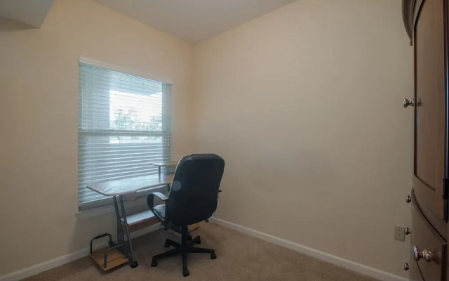 Legacy Towers-Legacy II 305