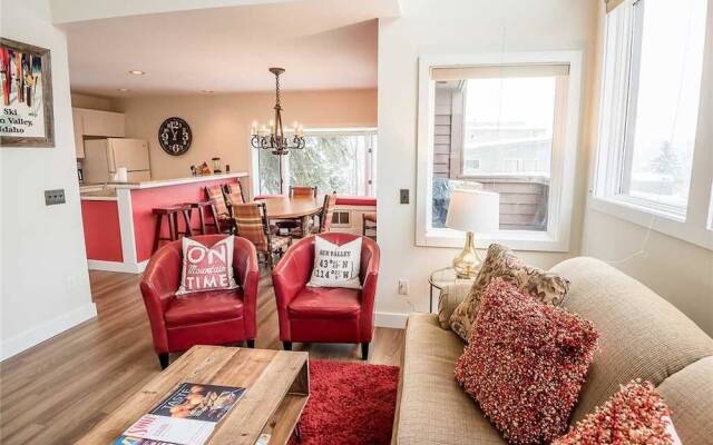 Knob Hill Ridge #1 - 2 Br Condo