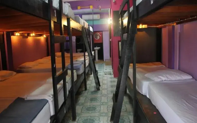 Anya Hostel