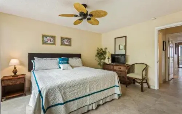 Surf and Racquet 2104
