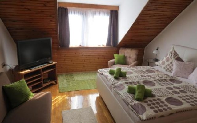 Apartman Őri