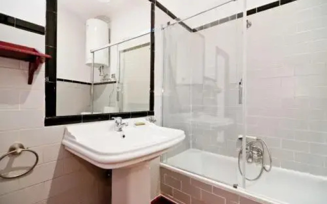 Apartamento Alfonso XII, 22