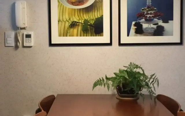 121Bukchon (Japanese Host)