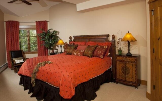 Settlers Lodge 203ST