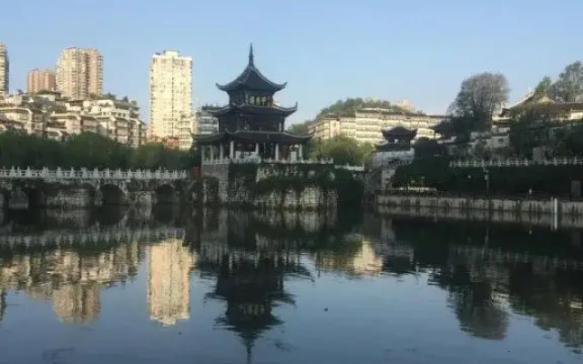 7 Days Inn Guiyang Daximen Branch