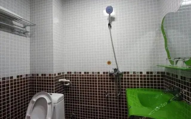 8 Rooms Guest House Binguan Branch