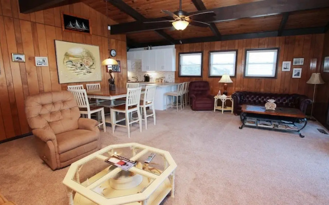 Annie Oakley - 3 Br Home
