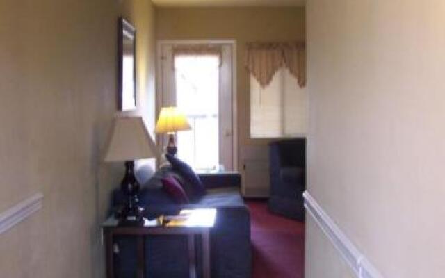 Gatlinburg Chateau Condo #508 by RedAwning