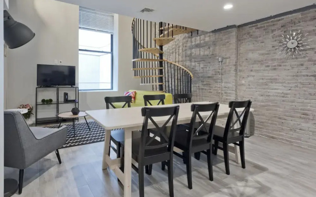 Airy Downtown Crossing Suites by Sonder