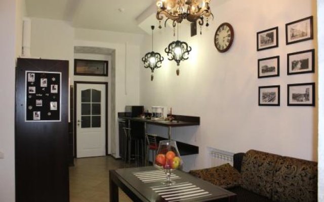 Hostel "Brest Central"