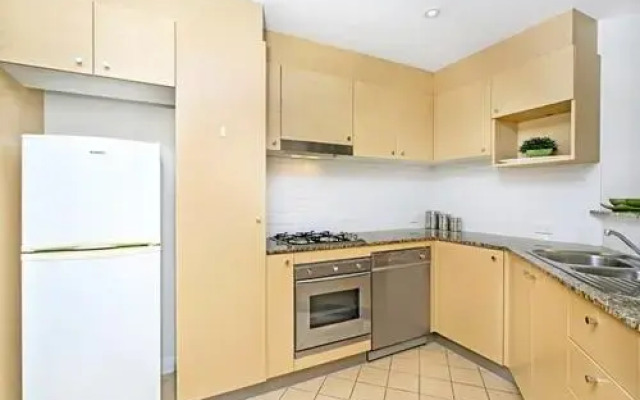 The Apartment Service HELP7