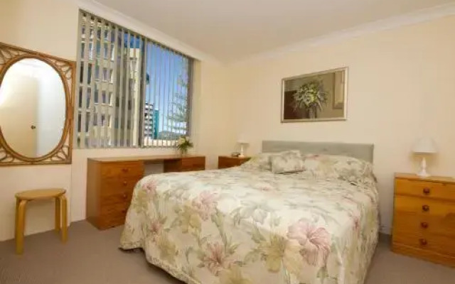 Beachpoint, Unit 401, 28 North Street