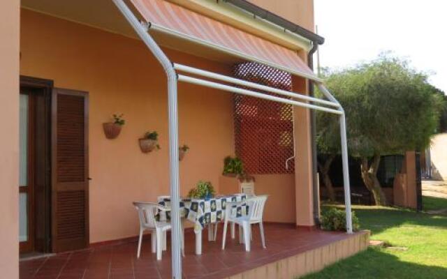 Appartamenti Torre di Chia