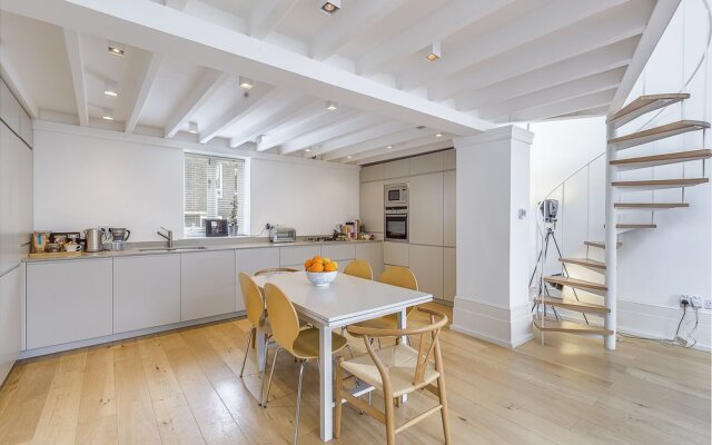 Veeve 4 Bedroom House With A Studio In Primrose Hill