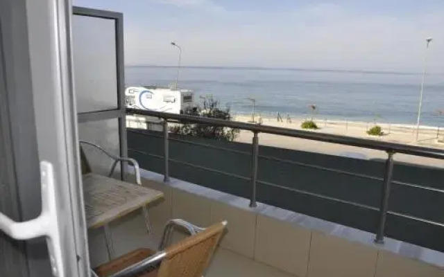 Hotel Prinos