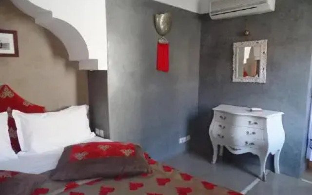 Riad Les Deux Portes