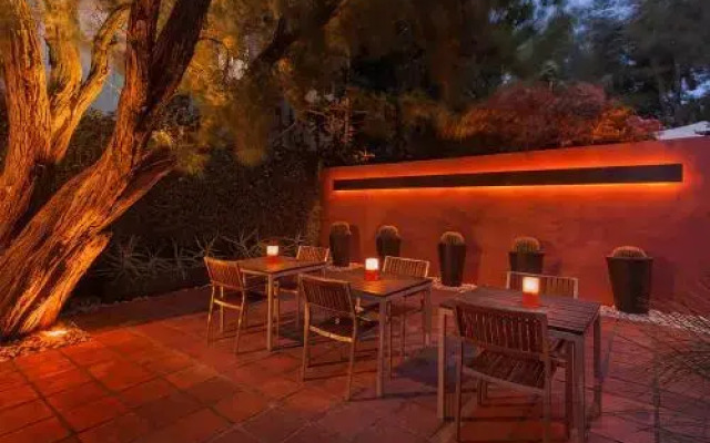 Cactusberry Lodge